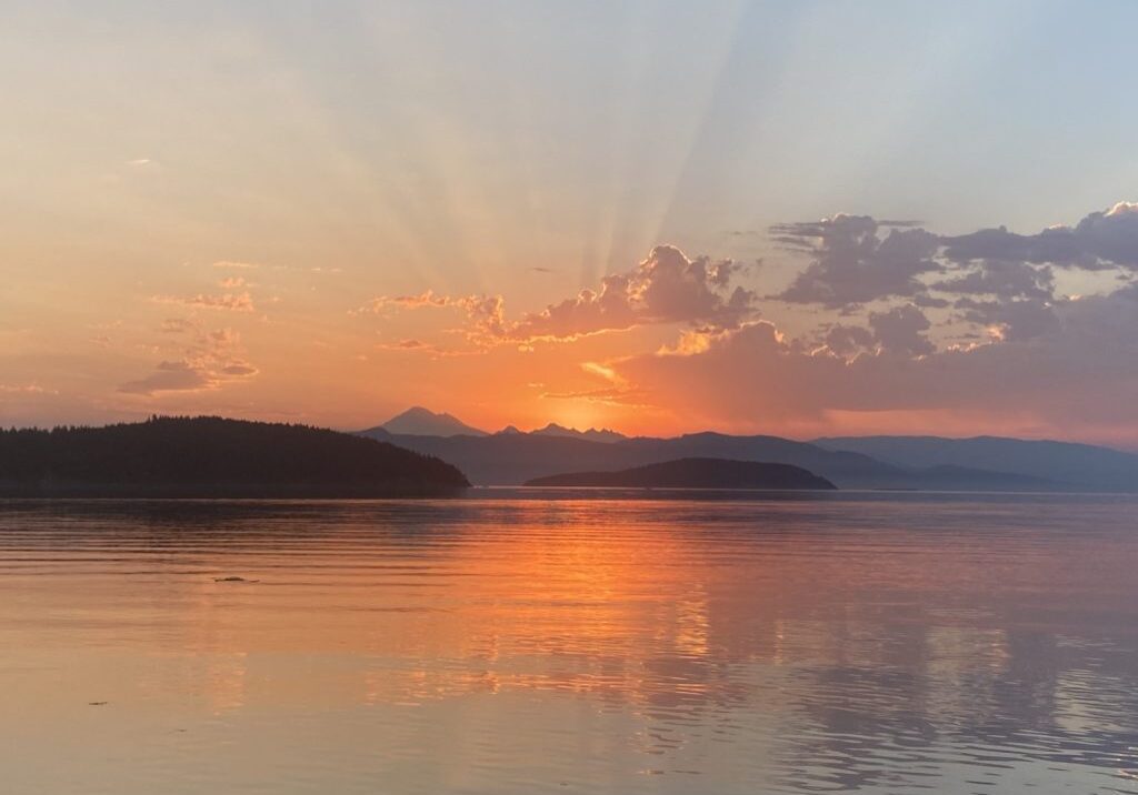 Sunset sailing with NW Sailing Adventures